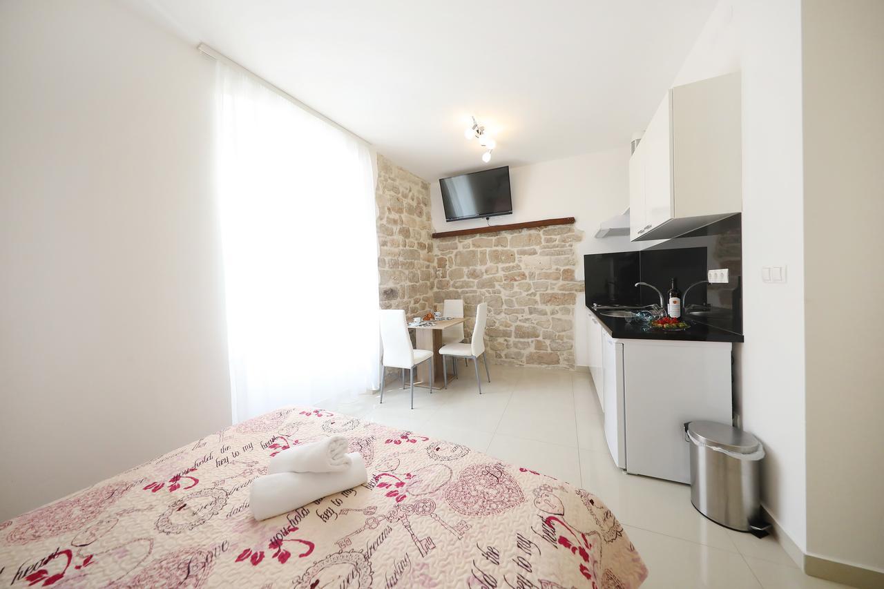 Sites Of Zadar Apartments ภายนอก รูปภาพ